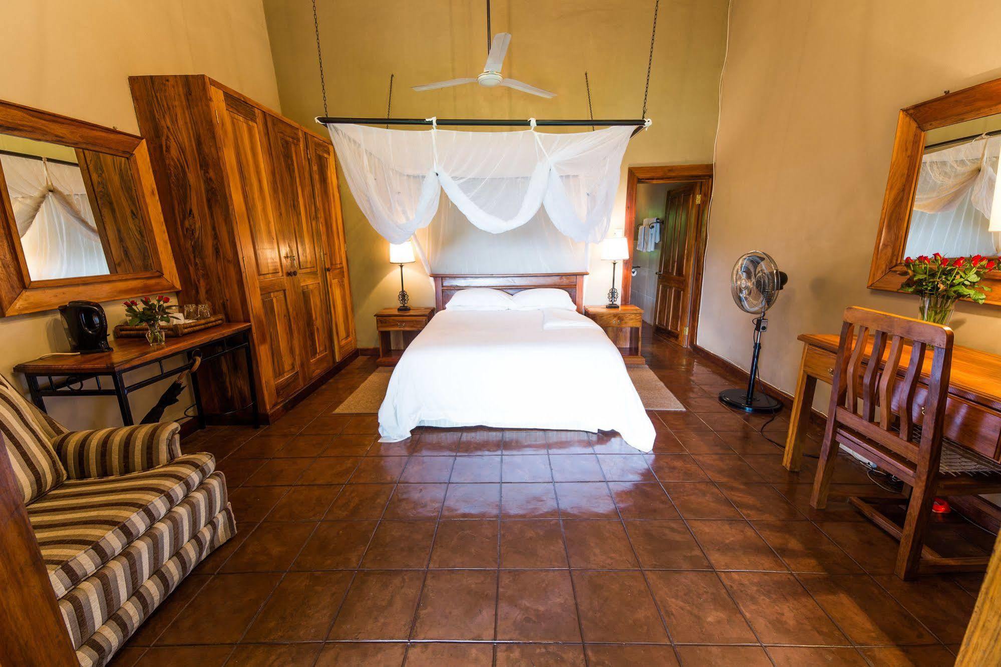 Kumbali Country Lodge Lilongwe Dış mekan fotoğraf